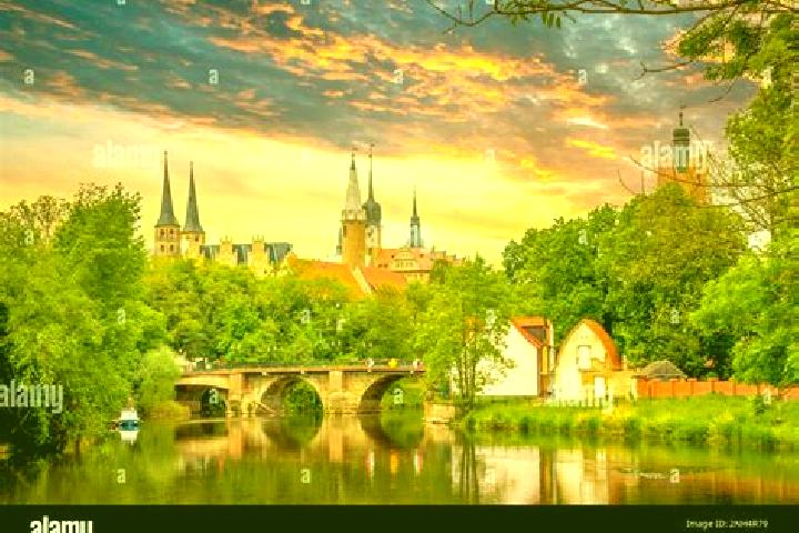Chloe, 32 — Escort in Merseburg, Germany