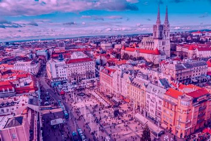 Chloe, 32 — Escort in Moskorzew, Poland