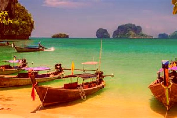 Chloe, 32 — Escort in Pakkhat, Thailand