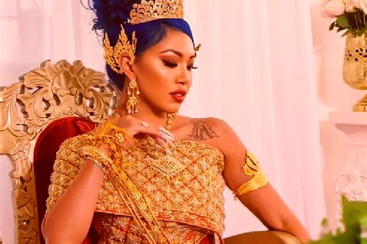 Chloe, 32 — Escort in Phnum Srok, Cambodia