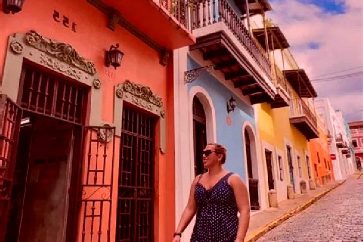 Chloe, 32 — Escort in Puerto Serrano, Spain