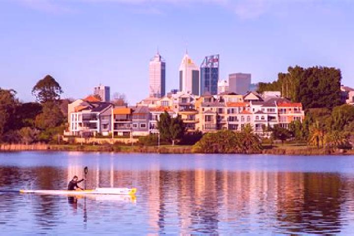 Chloe, 32 — Escort in Richmond, Australia