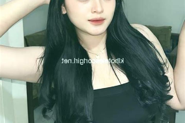 Chloe, 32 — Escort in Tiara, Indonesia