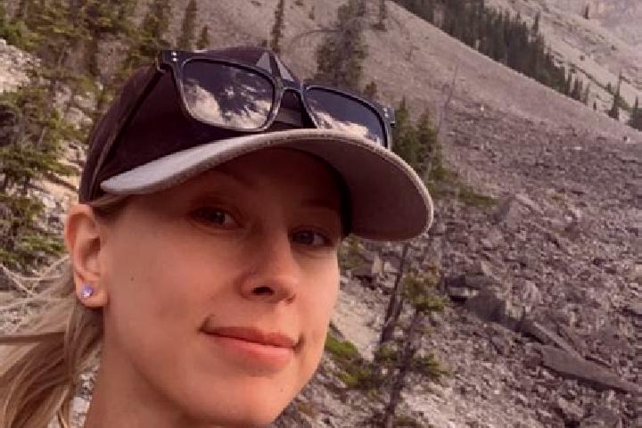 Chloe, 32 — Escort in Upper Lake, United States