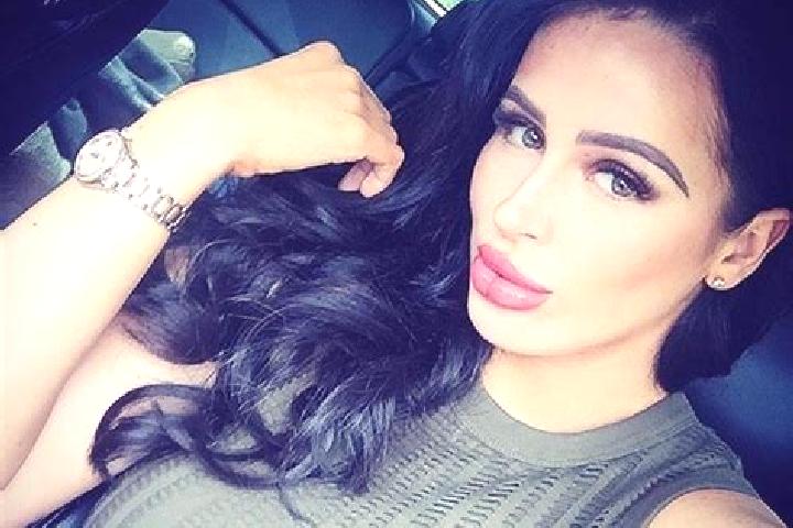 Chloe, 32 — Escort in Vancouver, United States