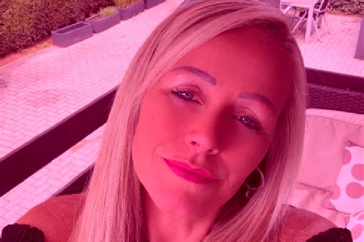Chloe, 32 — Escort in Wolfhagen, Germany