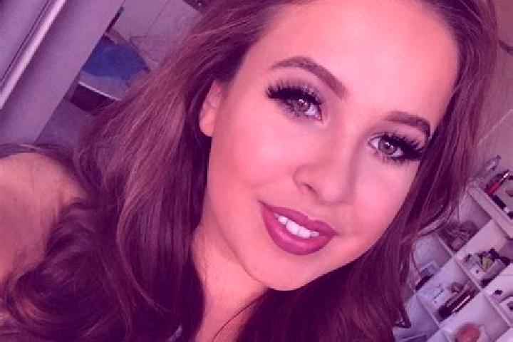Chloe, 33, a black amber-eyed european companion based in Nadbai. Offering A-Level, Couples, Travel Companion, Striptease. Available for incall and outcall, ...
