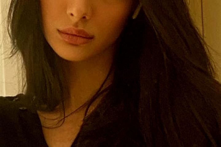 Chloe, 33, a black dark-eyed middle eastern companion based in Svobody. Offering Roleplay, Party Girl, Erotic Massage, Couples. Available for incall and outc...