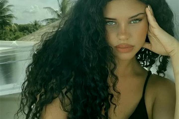 Chloe, 33, a black grey-eyed latina companion based in Thika. Offering A-Level, Couples, CIM, Overnight, Fetish. Available for incall and outcall, day and ev...