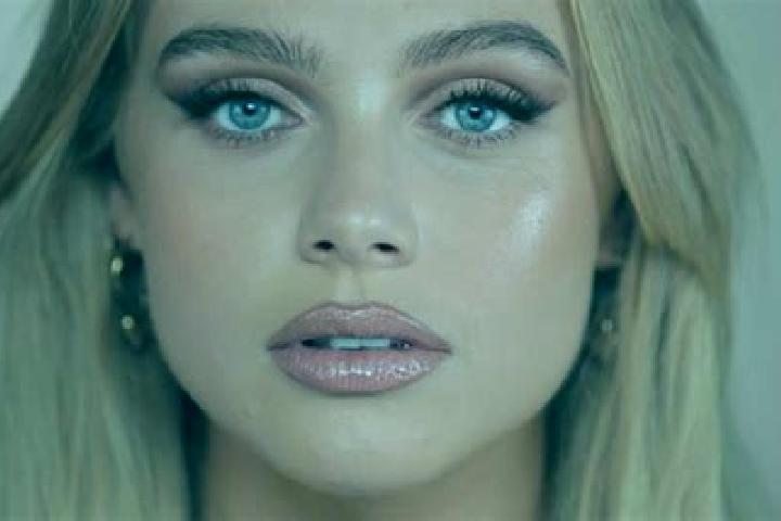 Chloe, 33, a blonde blue-eyed caribbean companion based in Nogal de las Huertas. Offering Couples, Duos, OWO, Girlfriend Experience. Available for incall and...
