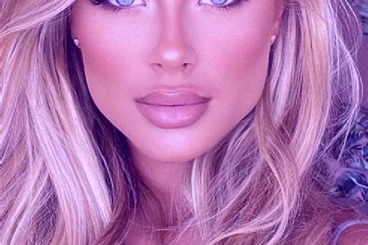 Chloe, 33, a blonde blue-eyed latina companion based in Antrim. Offering Massage, Overnight, Couples, Dinner Date, Party Girl. Available for incall and outca...