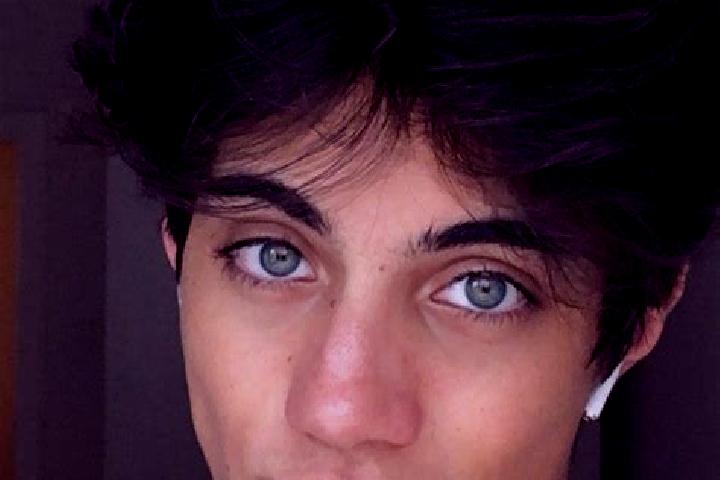 Chloe, 33, a chestnut green-eyed caucasian companion based in Mouzouras. Offering GFE, A-Level, Erotic Massage, Massage. Available for incall and outcall, ov...