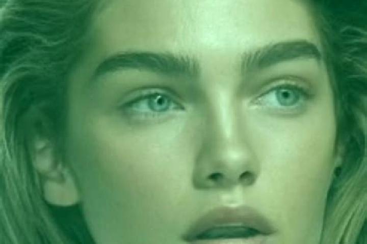 Chloe, 33, a dark blonde blue-eyed mediterranean companion based in Csavoly. Offering OWO, Massage, CIM. Available for incall and outcall, day and evening da...