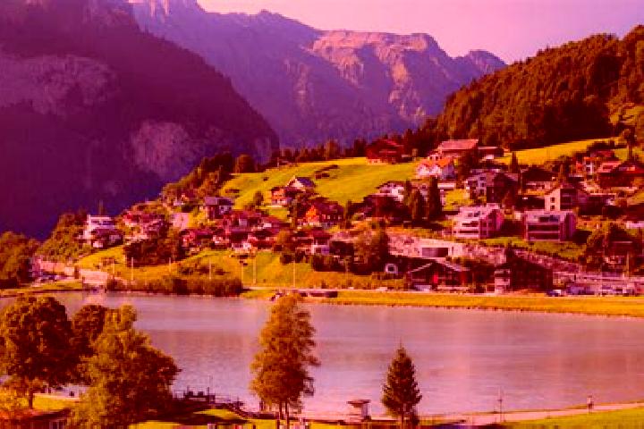 Chloe, 33 — Escort in Bauen, Switzerland