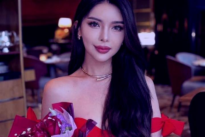 Chloe, 33 — Escort in Chua Hang, Vietnam
