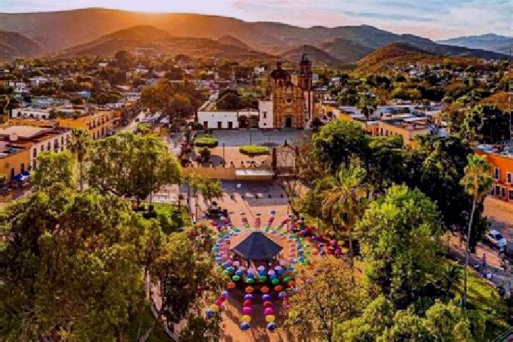 Chloe, 33 — Escort in La Sierra, Mexico