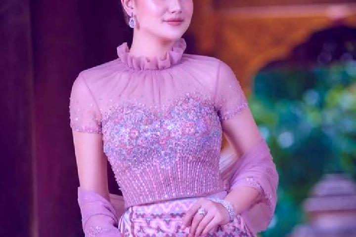 Chloe, 33 — Escort in Ma Yan Chaung, Myanmar