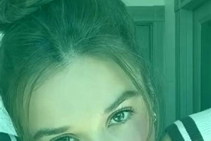 Chloe, 33 — Escort in Messy, France