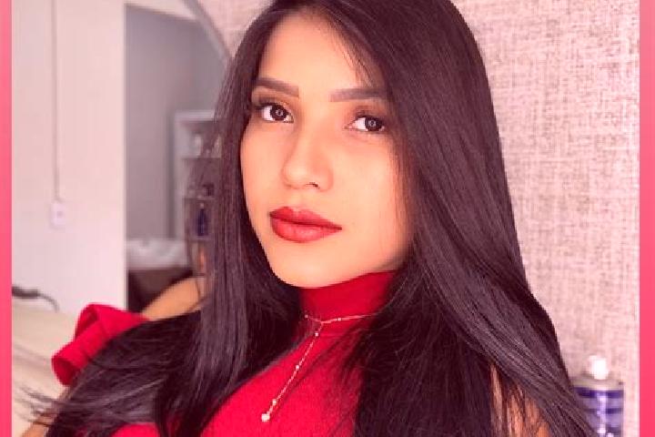Chloe, 33 — Escort in Quirinopolis, Brazil