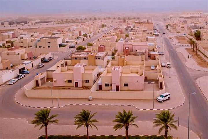 Chloe, 33 — Escort in Sabya, Saudi Arabia