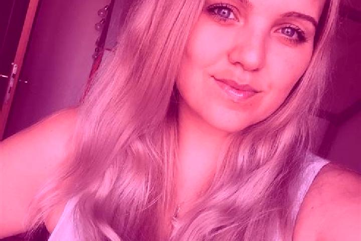 Chloe, 33 — Escort in Samotisky, Czech Republic