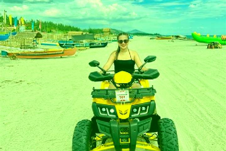 Chloe, 33 — Escort in Talipapa, Philippines