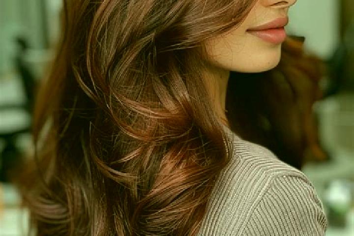 Chloe, 34, a auburn brown-eyed indian companion based in QvutsatYavne. Offering Roleplay, A-Level, GFE, Deep French Kissing. Available for incall and outcall...