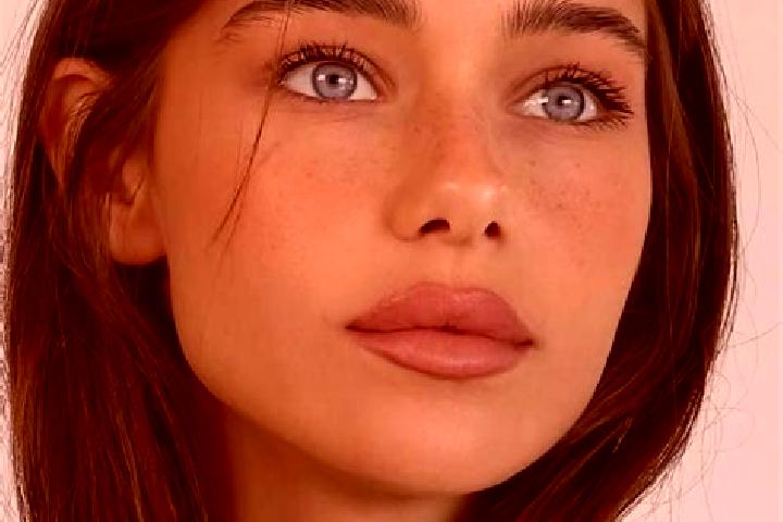 Chloe, 34, a brunette brown-eyed caucasian companion based in Fiq. Offering Girlfriend Experience, Tantra, Travel Companion. Available for incall and outcall...