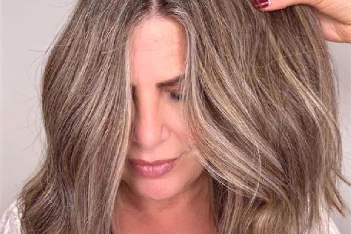 Chloe, 34, a dark blonde grey-eyed caucasian companion based in Casateia. Offering 69, Erotic Massage, Overnight, Dinner Date. Available for incall and outca...