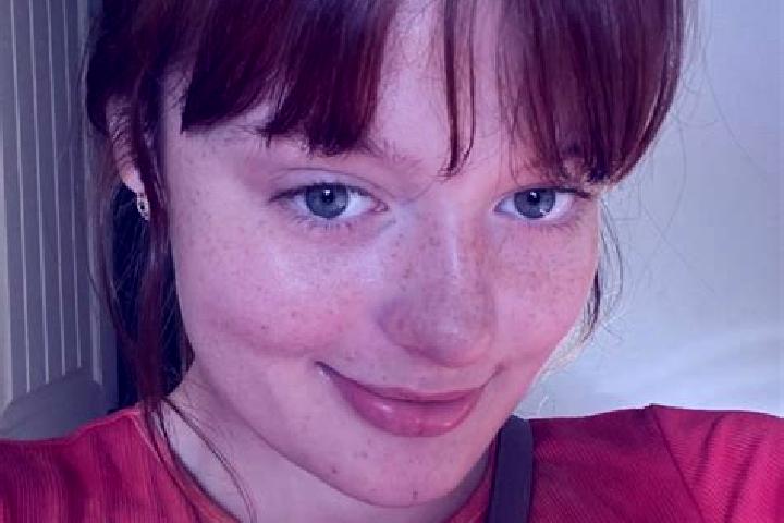 Chloe, 34, a red brown-eyed caribbean companion based in Courrendlin. Offering Girlfriend Experience, Domination, Prostate Massage, Couples, GFE. Available f...