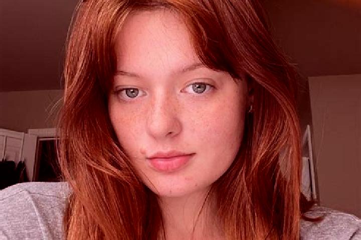Chloe, 34, a red green-eyed mixed companion based in Nankouqian. Offering BDSM, Massage, Deep French Kissing. Available for incall and outcall, overnight boo...