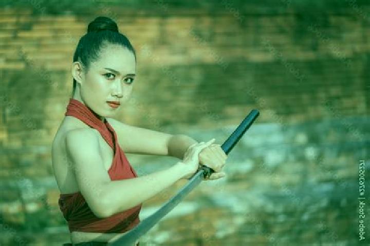 Chloe, 34 — Escort in Bang Rachan, Thailand