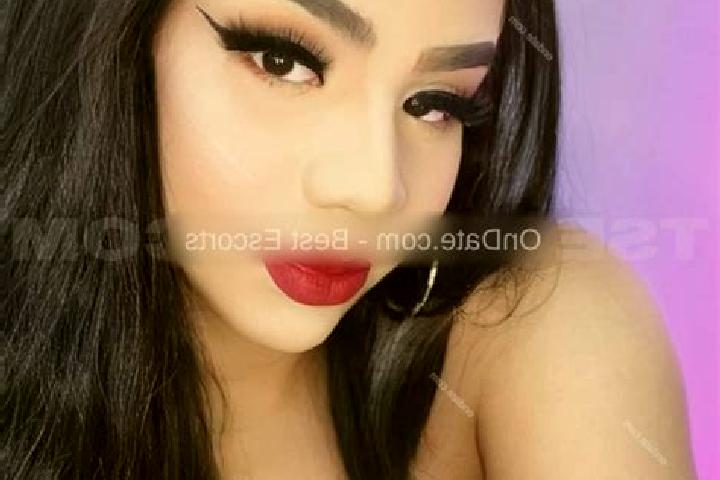 Chloe, 34 — Escort in Cabezon, Spain