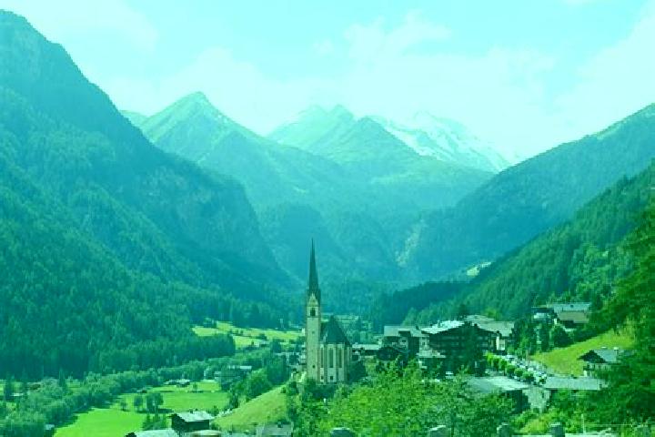 Chloe, 34 — Escort in Heiligenblut, Austria