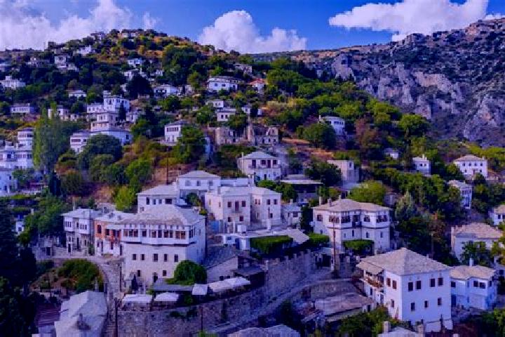 Chloe, 34 — Escort in Makrinitsa, Greece