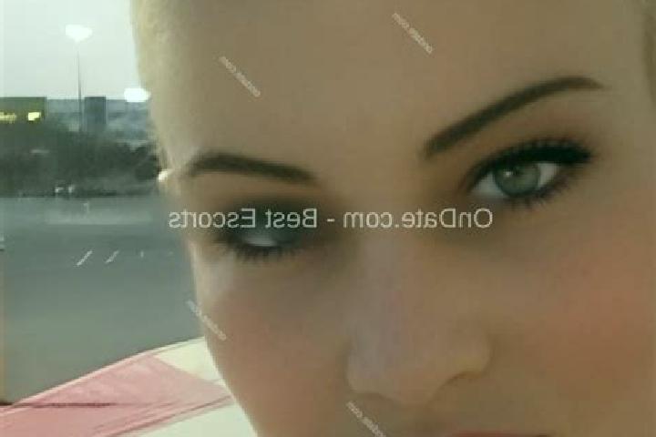 Chloe, 34 — Escort in Marechal Deodoro, Brazil