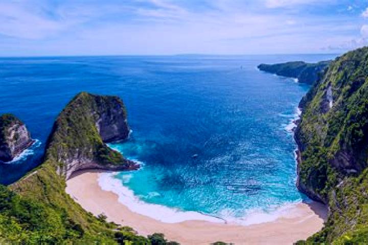 Chloe, 34 — Escort in Pamekaran, Indonesia