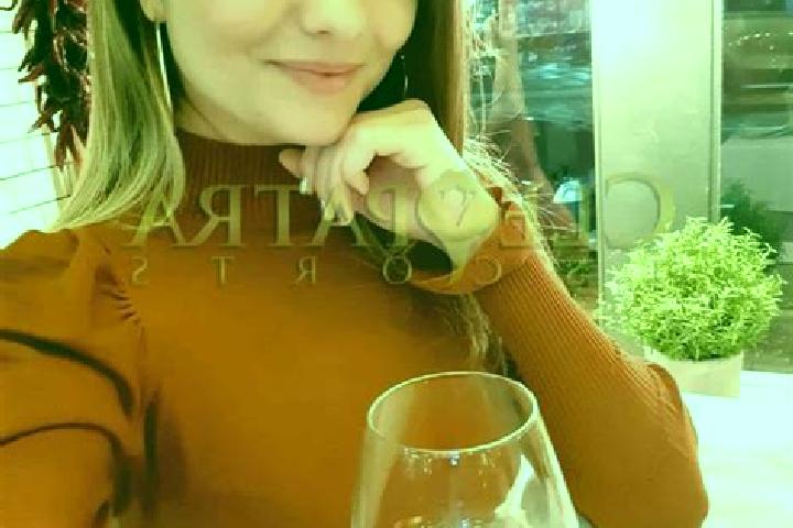 Chloe, 35, a chestnut dark-eyed caucasian companion based in Borgomasino. Offering Travel Companion, Erotic Massage, CIM, OWO, Party Girl. Available for inca...