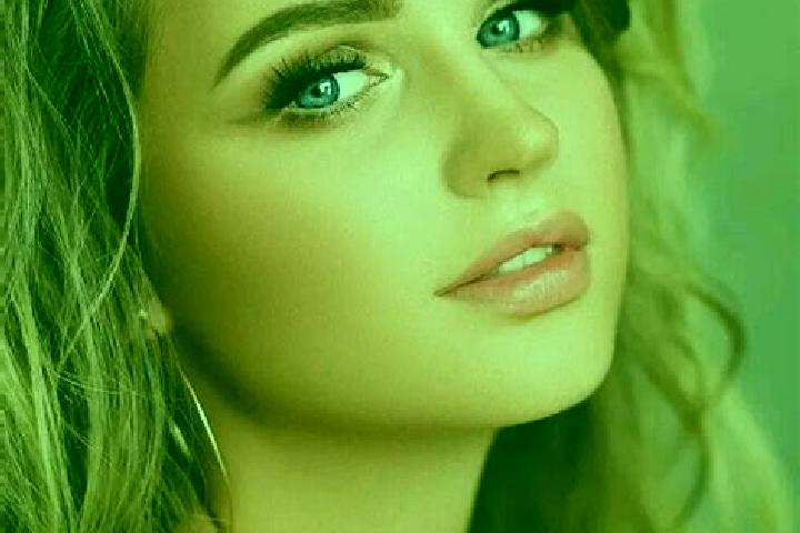 Chloe, 35, a dark blonde blue-eyed mediterranean companion based in Pizzone. Offering Party Girl, A-Level, BDSM, Travel Companion. Available for incall and o...