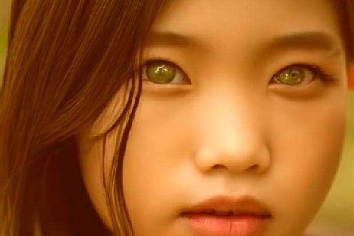 Chloe, 35, a red green-eyed asian companion based in Startup. Offering Prostate Massage, Striptease, Deep French Kissing. Available for incall and outcall, d...