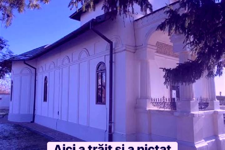 Chloe, 35 — Escort in Buturugeni, Romania
