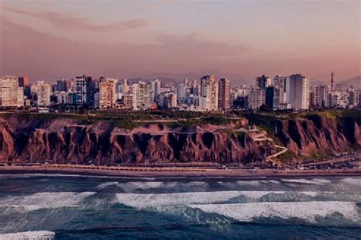 Chloe, 35 — Escort in Calacoa, Peru