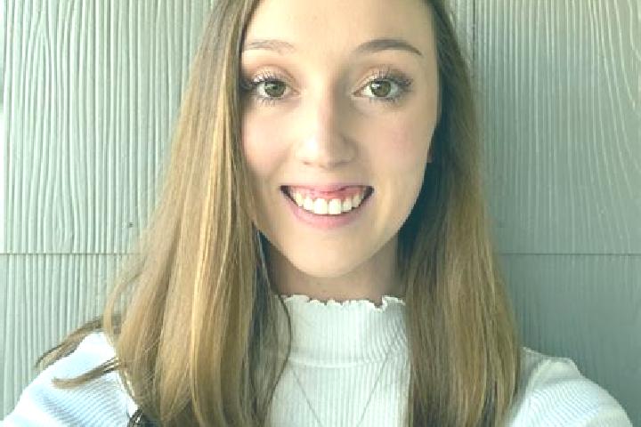 Chloe, 35 — Escort in Harrisonville, United States