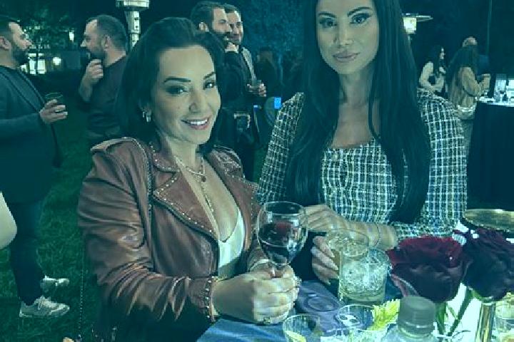 Chloe, 35 — Escort in Shgharshik, Armenia