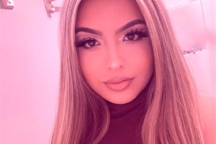 Chloe, 36, a auburn blue-eyed mixed companion based in Ellisburg. Offering Overnight, Erotic Massage, Travel Companion, Striptease. Available for incall and ...