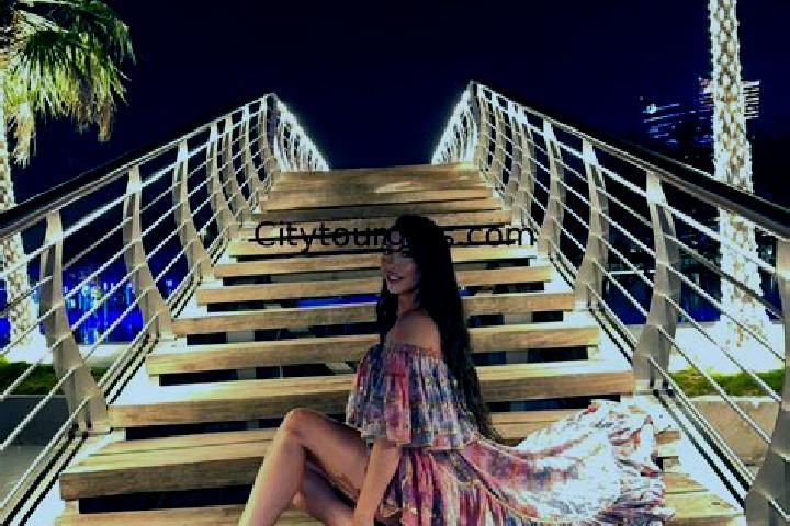 Chloe, 36, a black blue-eyed european companion based in El Botho. Offering 69, Deep French Kissing, Girlfriend Experience, OWO. Available for incall and out...