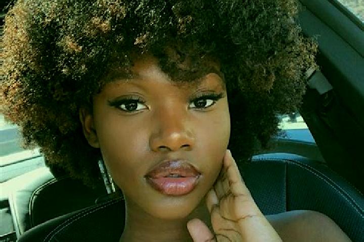 Chloe, 36, a black dark-eyed ebony companion based in Zaboloteni. Offering OWO, BDSM, CIM, Overnight. Available for incall and outcall, day and evening dates.