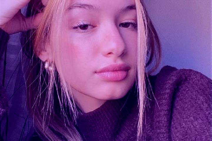 Chloe, 36, a blonde brown-eyed caucasian companion based in Schulter. Offering BDSM, Deep French Kissing, Overnight, Roleplay. Available for incall and outca...