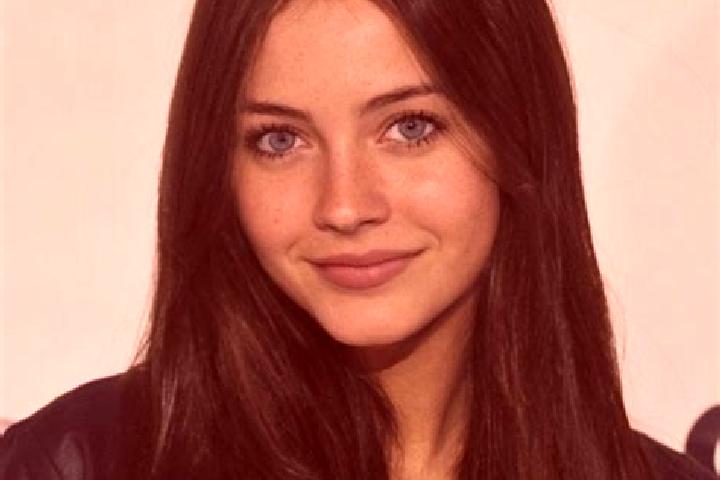 Chloe, 36, a brunette blue-eyed caribbean companion based in Santa Maria de Palautordera. Offering Girlfriend Experience, Erotic Massage, Duos, Roleplay, Str...