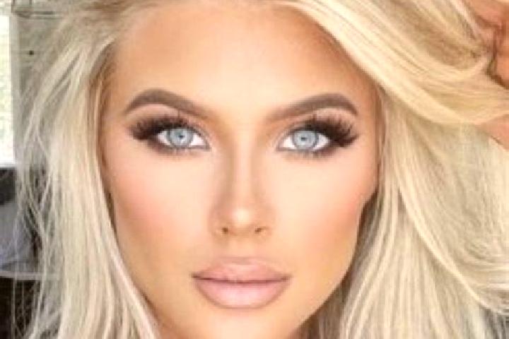 Chloe, 36, a platinum blonde dark-eyed latina companion based in Curry Rivel. Offering Dinner Date, Fetish, Massage. Available for incall and outcall, overni...